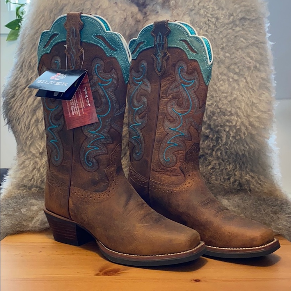 Justin Boots Silver Collection (SVL7311) - Women’s